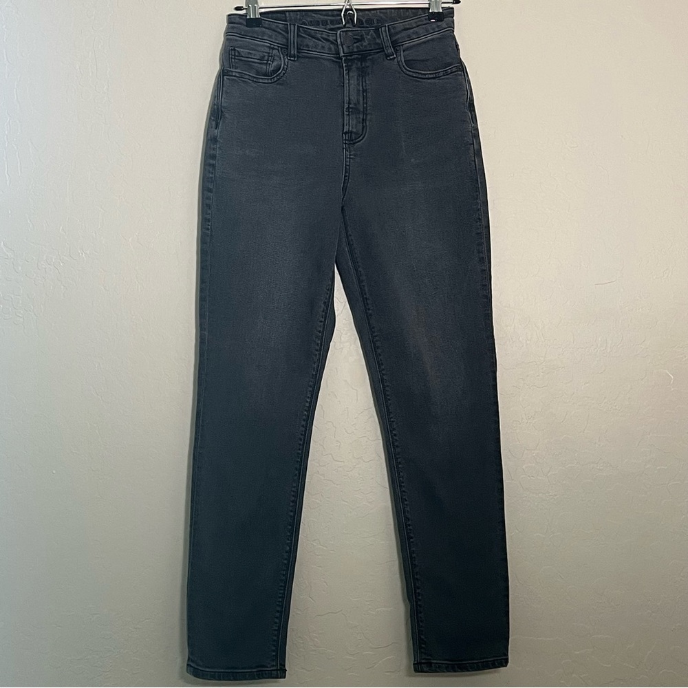 American Eagle Dark Grey High Rise Mom Jeans NWOT